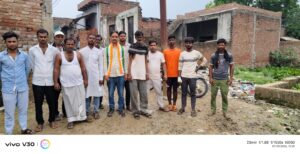 को वार्ड नंबर 63 मोमिन नगर की समस्या को लेकर फिरोजाबाद युवा कांग्रेस के जिला अध्यक्ष चांद कुरैशी के नेतृत्व में दूसरे दिन क्षेत्र के लोगों से मुलाकात की और